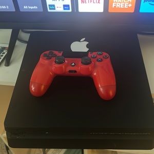ps4 slim and controller